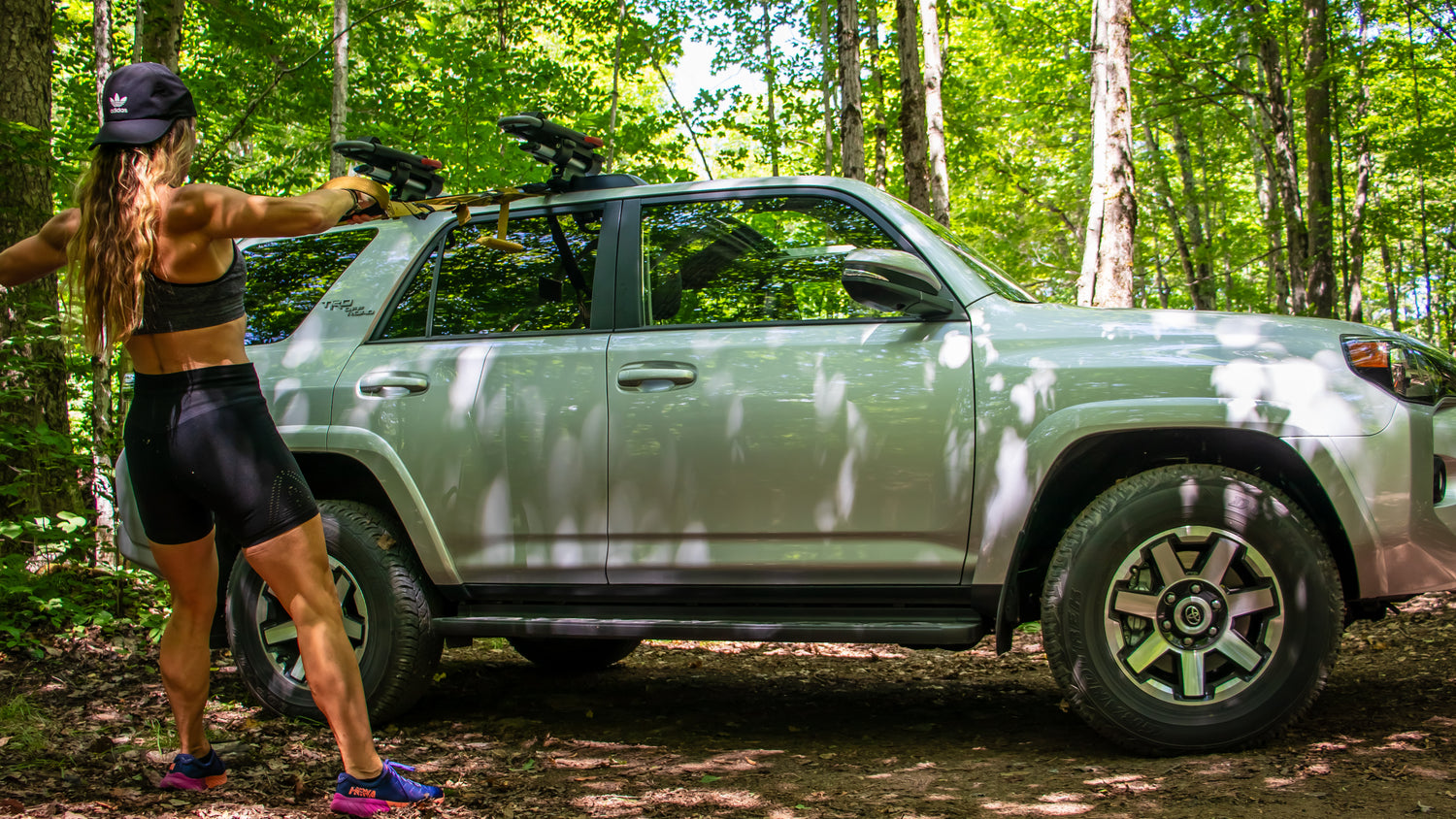 Janet Thomas Master and Elite Trainer doing a TRX workout